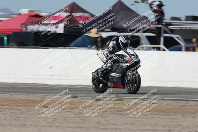 media/Oct-05-2025-CVMA (Sun) [[beeef4f201]]/Race 2-Supersport Middleweight/